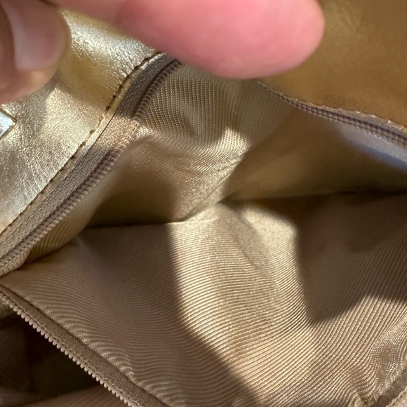 Authentic Gucci small tote bag - Picture 11 of 14